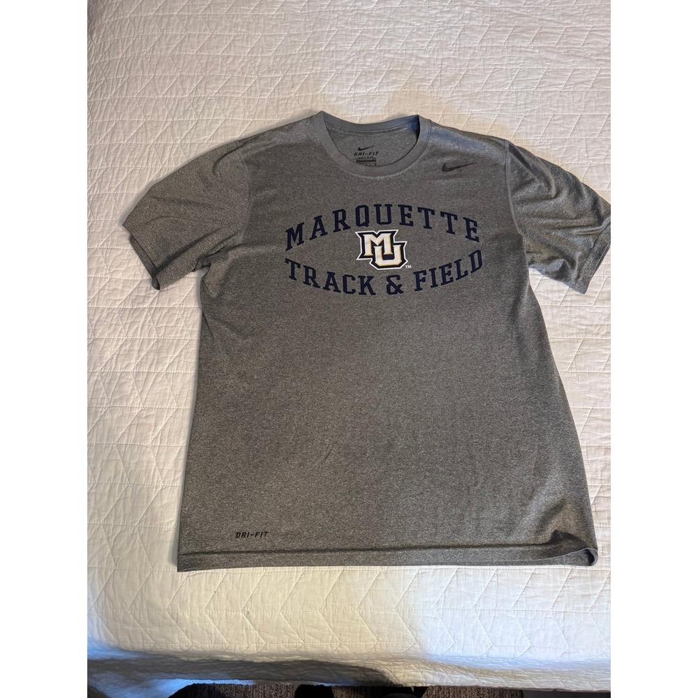 Marquette Nike track and field T-shirt men's size‎ medium